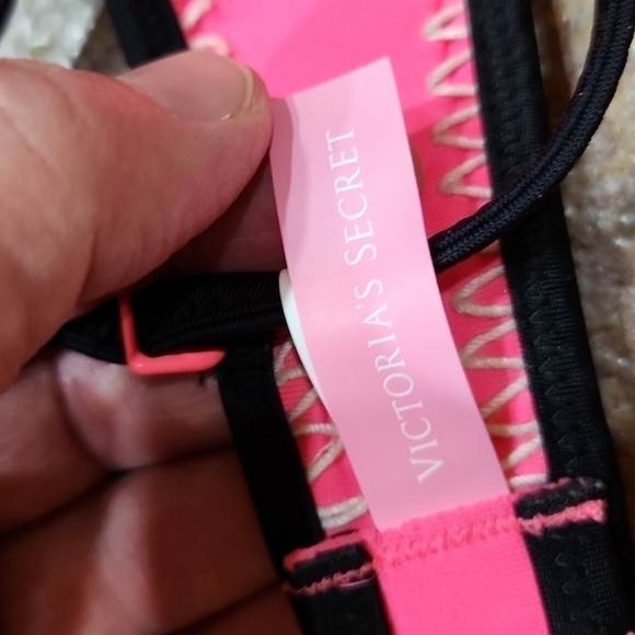 Victoria's secret the fabulous bikini top size 32C great condition - Picture 6 of 8